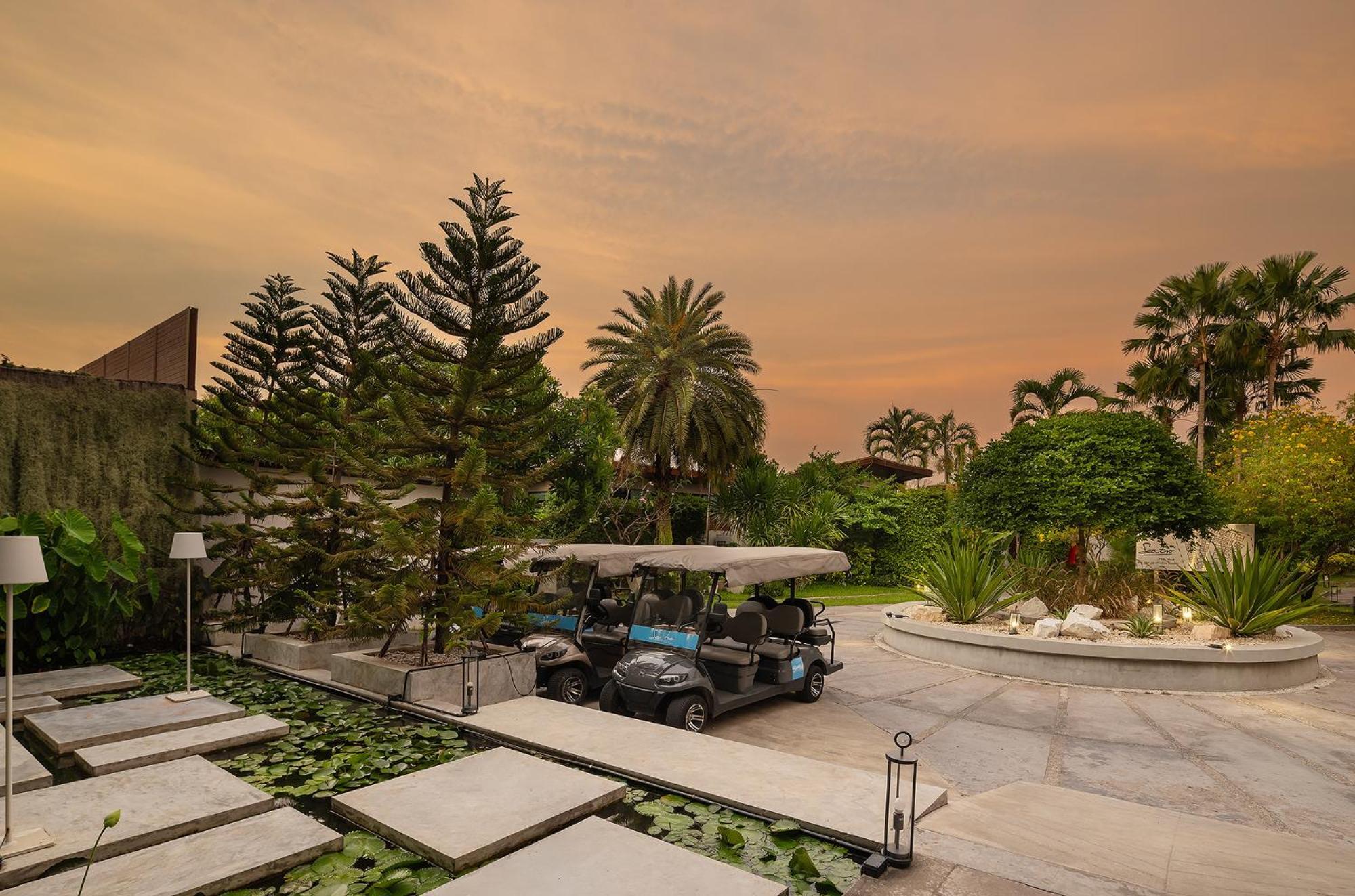 Sea Two Pool Villa Resort Pattaya Джомтьєн-Біч Екстер'єр фото
